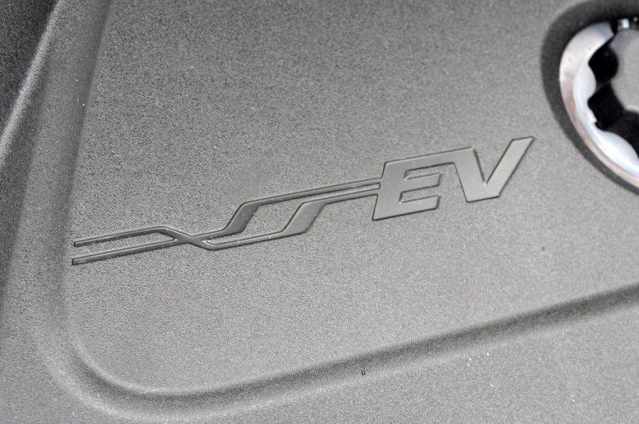  Chevrolet Spark EV 2014 года  (фото 48 из 76)